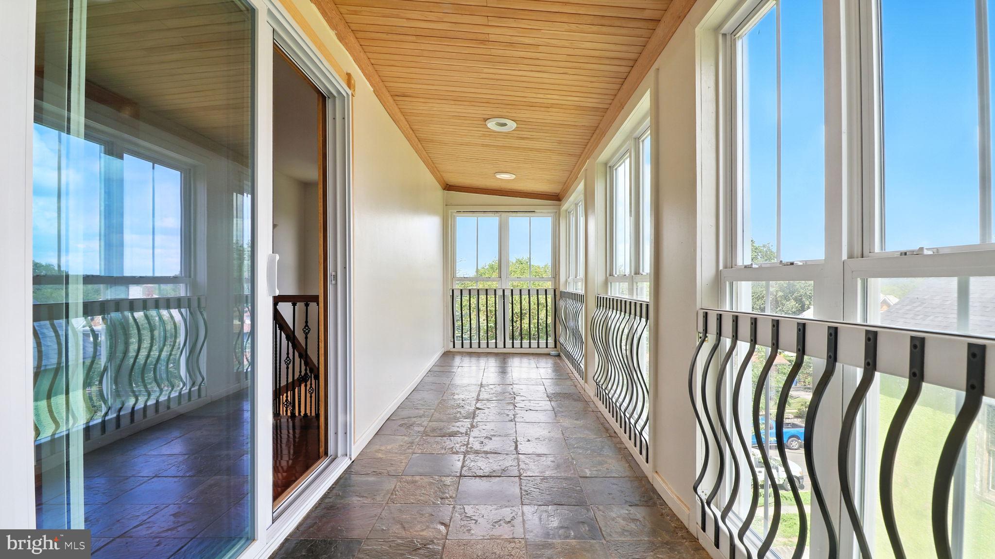 1715 JACKSON STREET NE