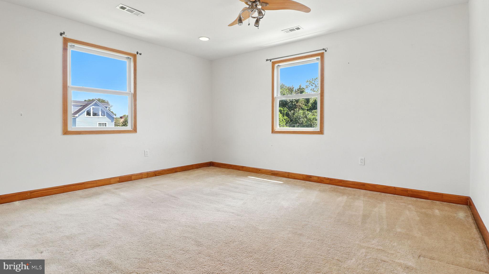 1715 JACKSON STREET NE