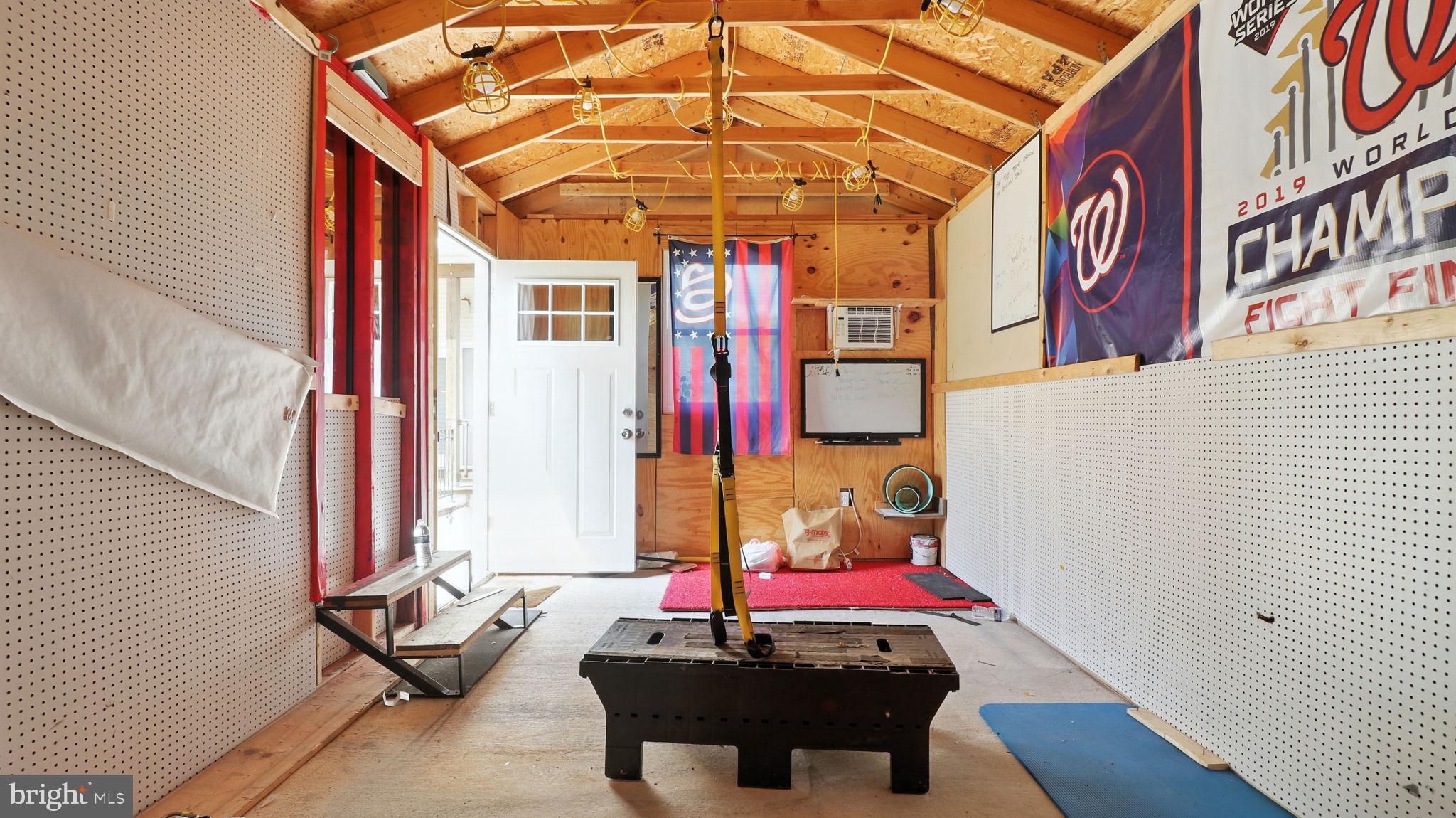 1715 JACKSON STREET NE