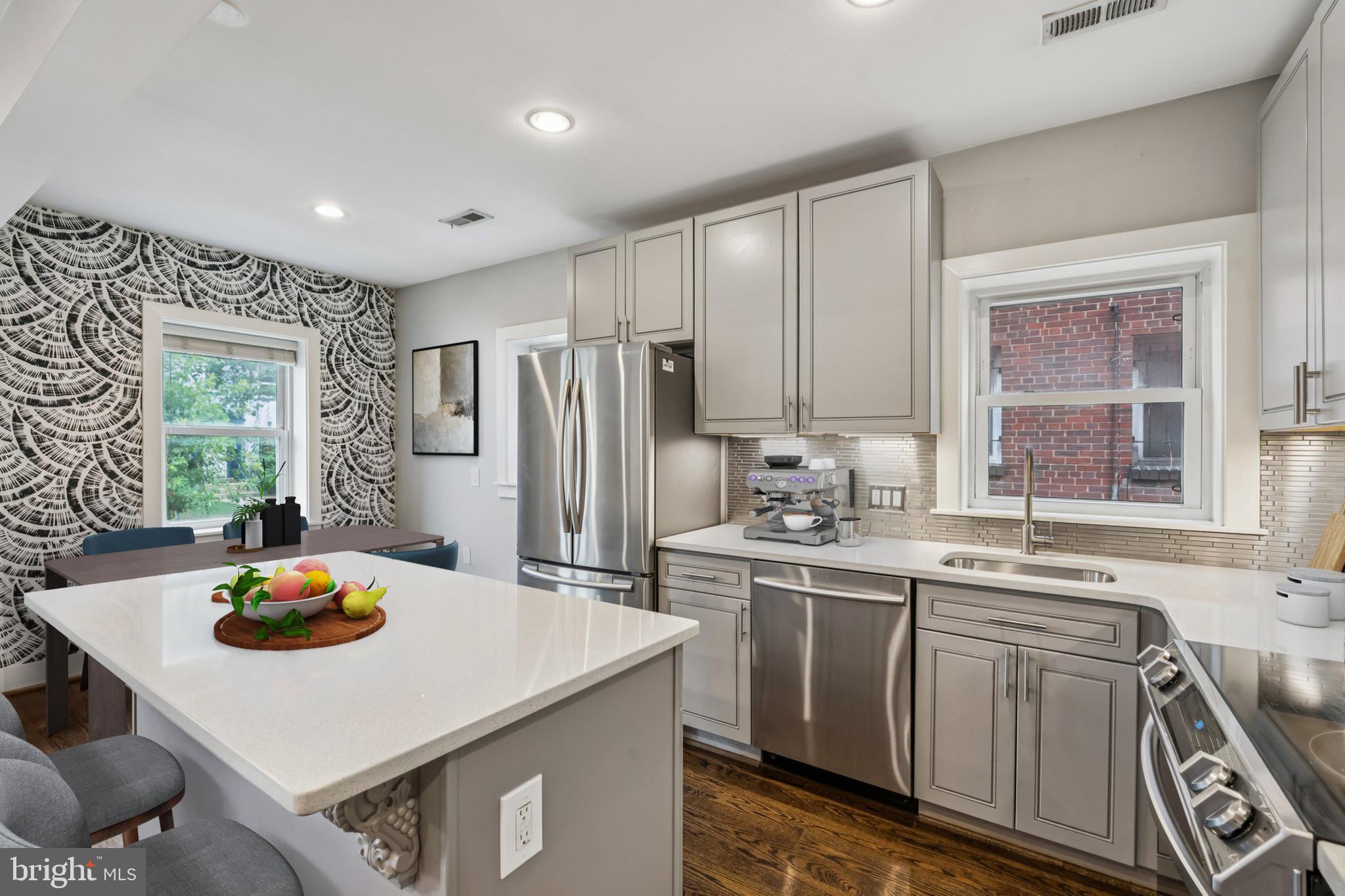 1239 SIMMS PLACE NE 1