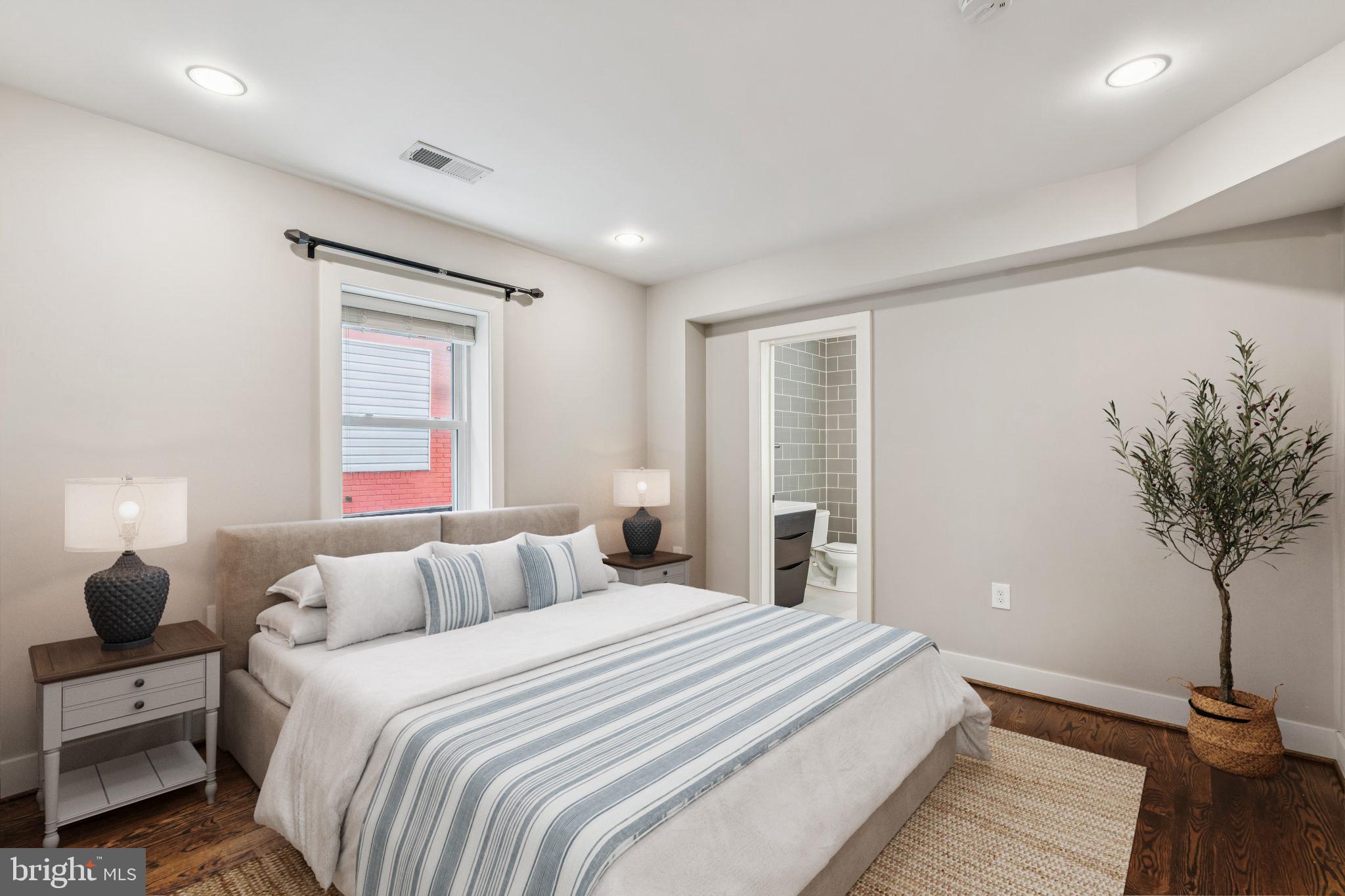 1239 SIMMS PLACE NE 1