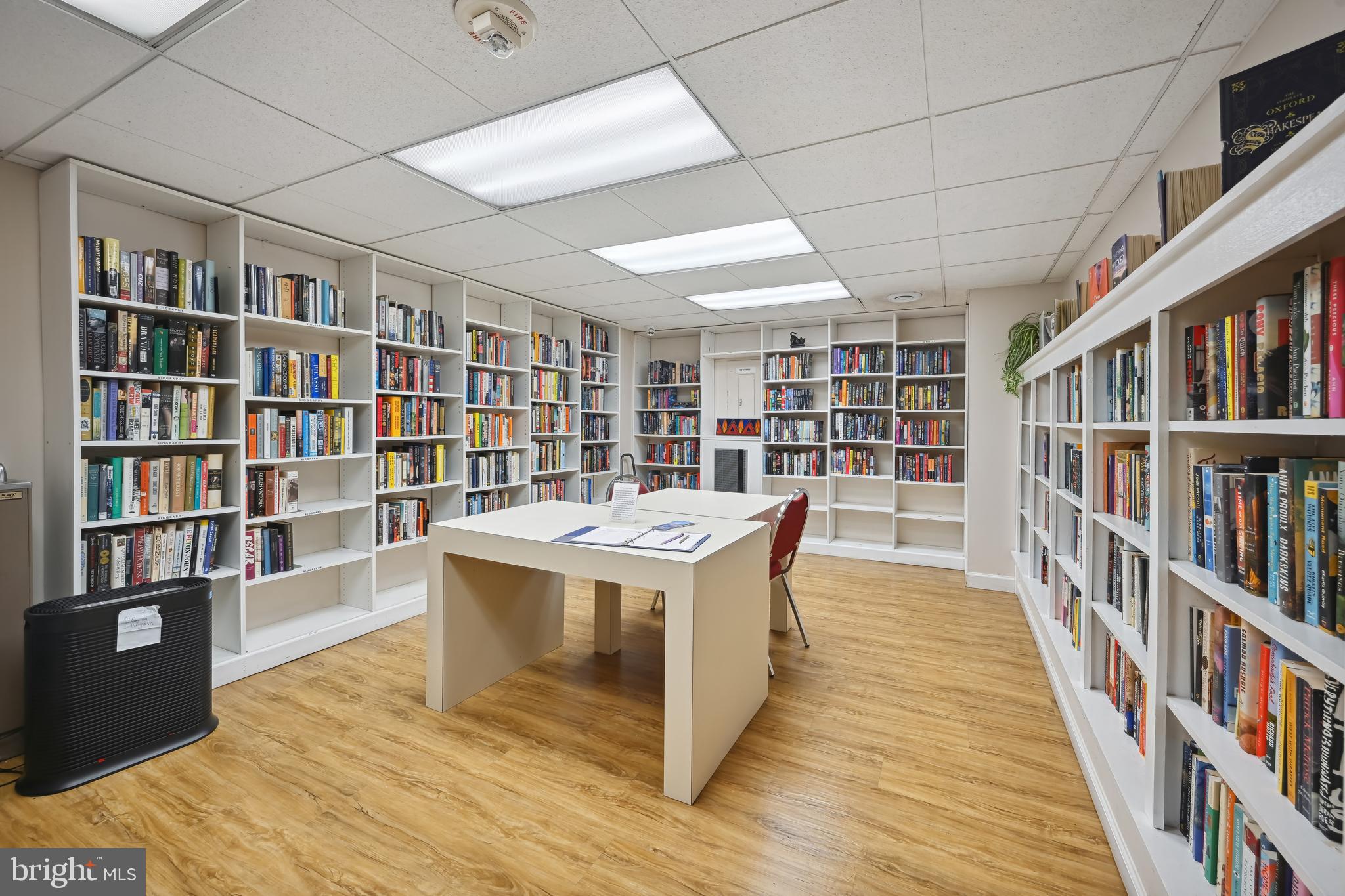 3001 VEAZEY TERRACE NW 529