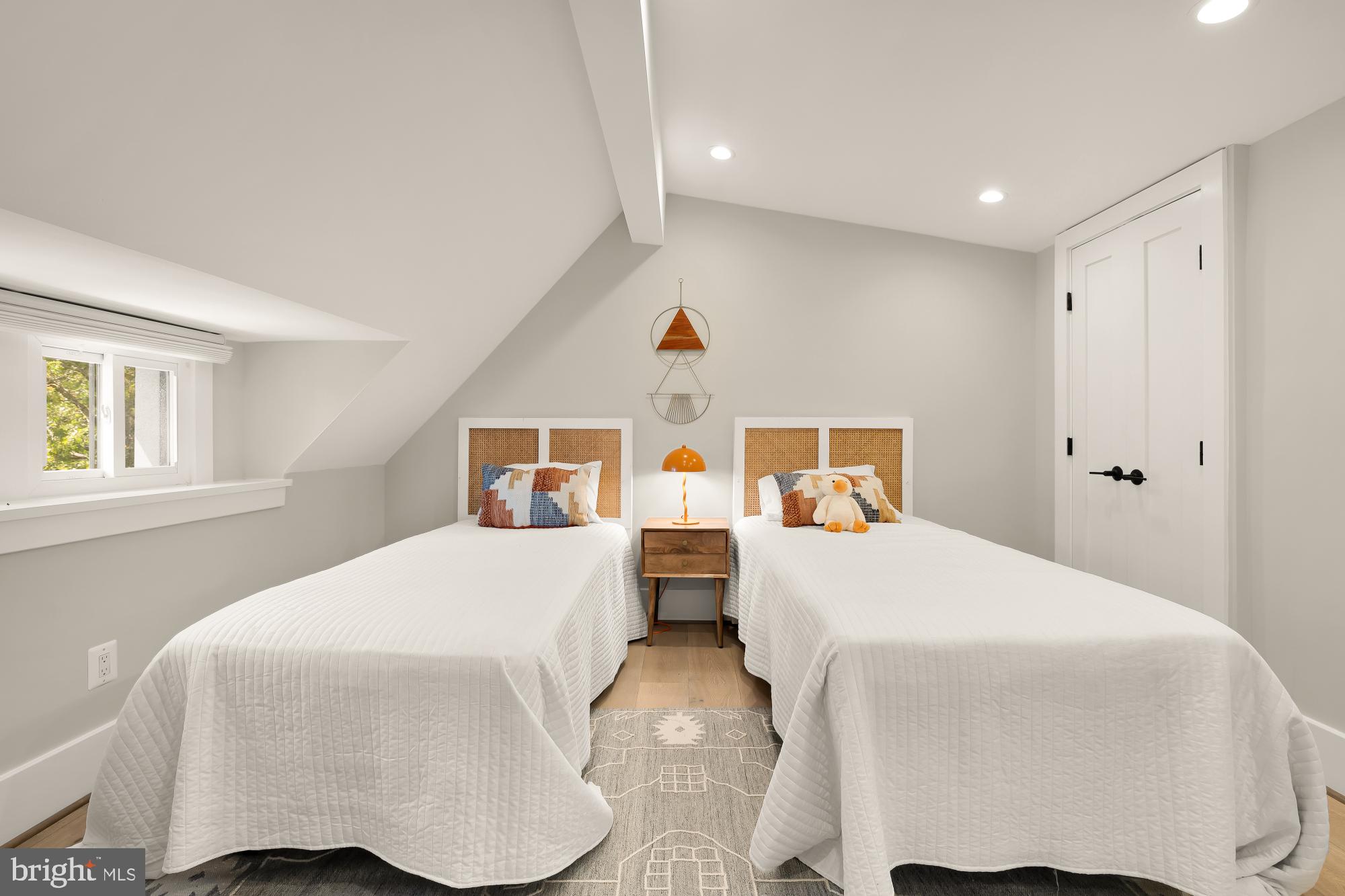 1419 BUCHANAN STREET NW