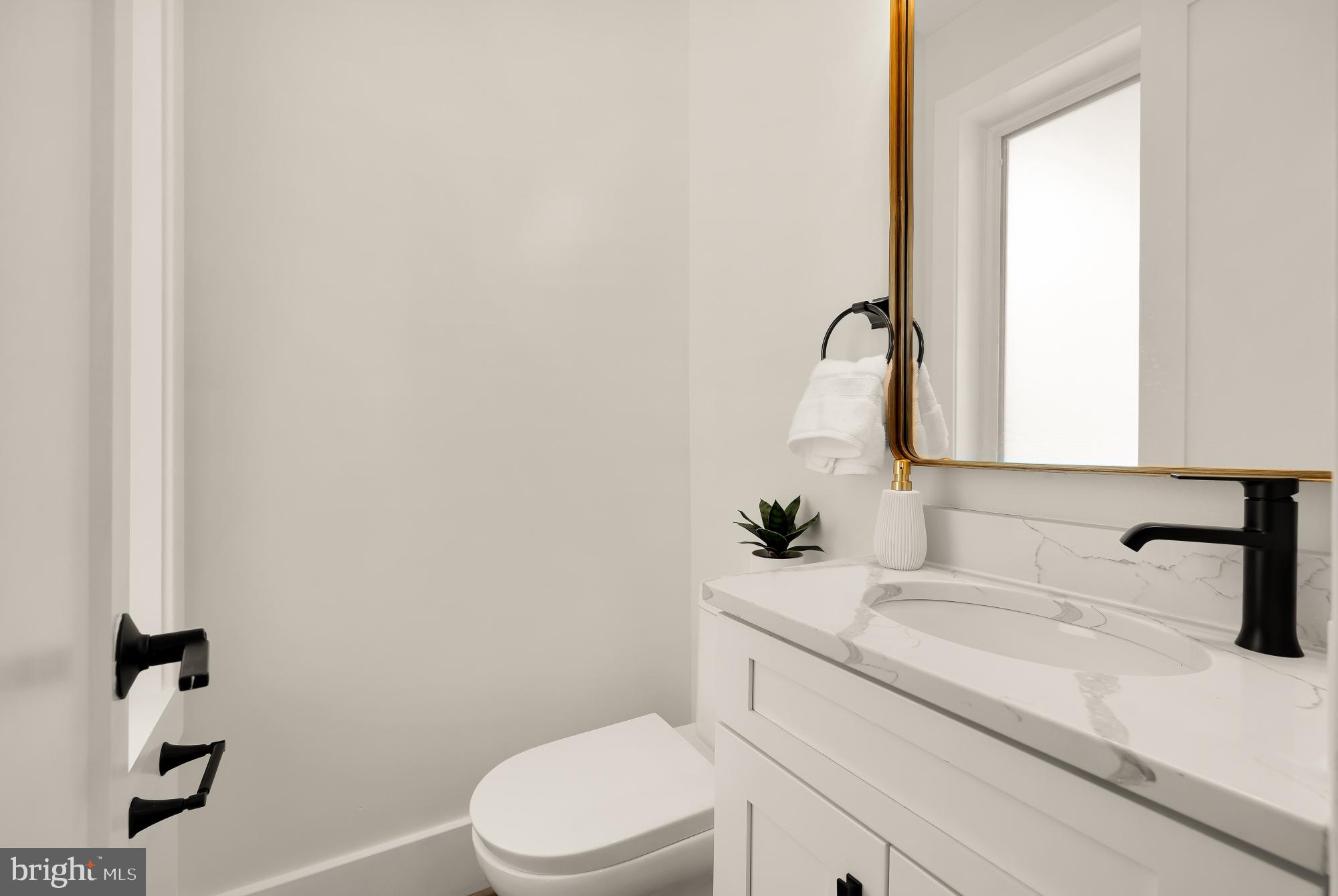 1419 BUCHANAN STREET NW