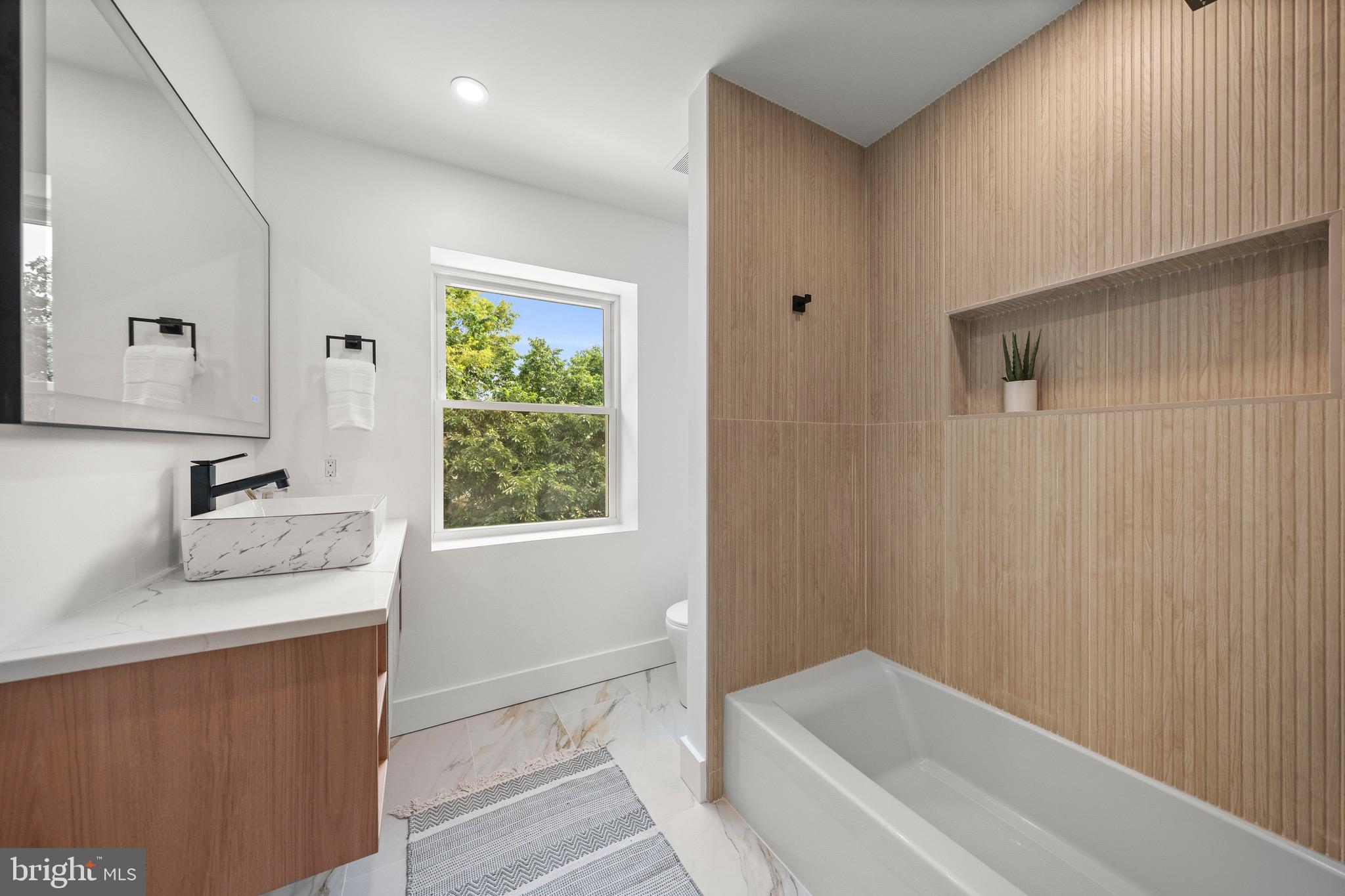 401 DECATUR STREET NW