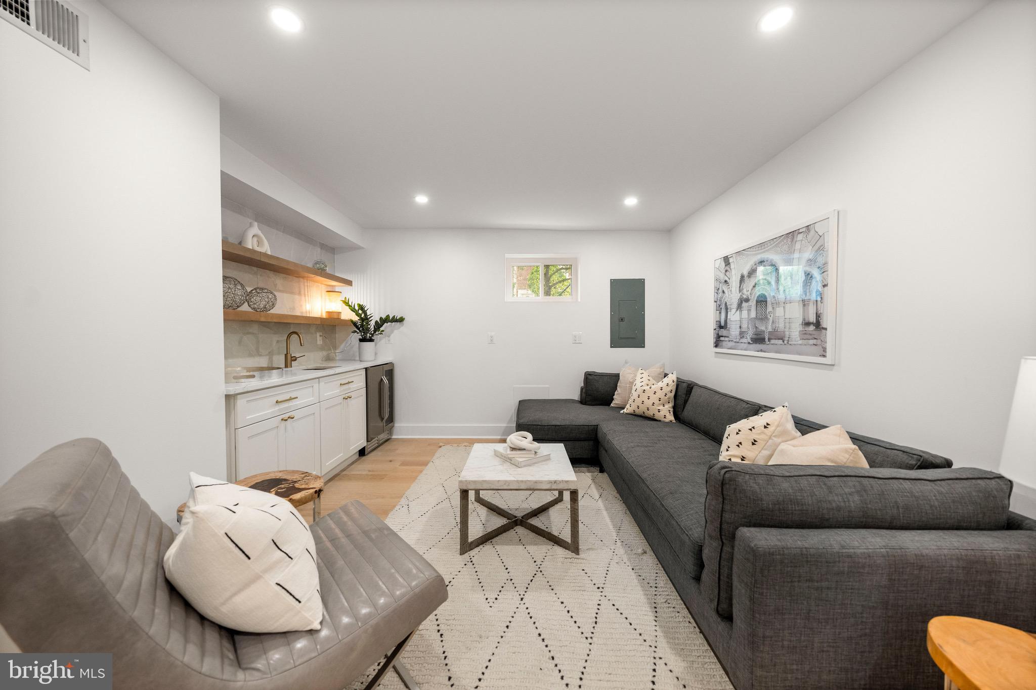 401 DECATUR STREET NW