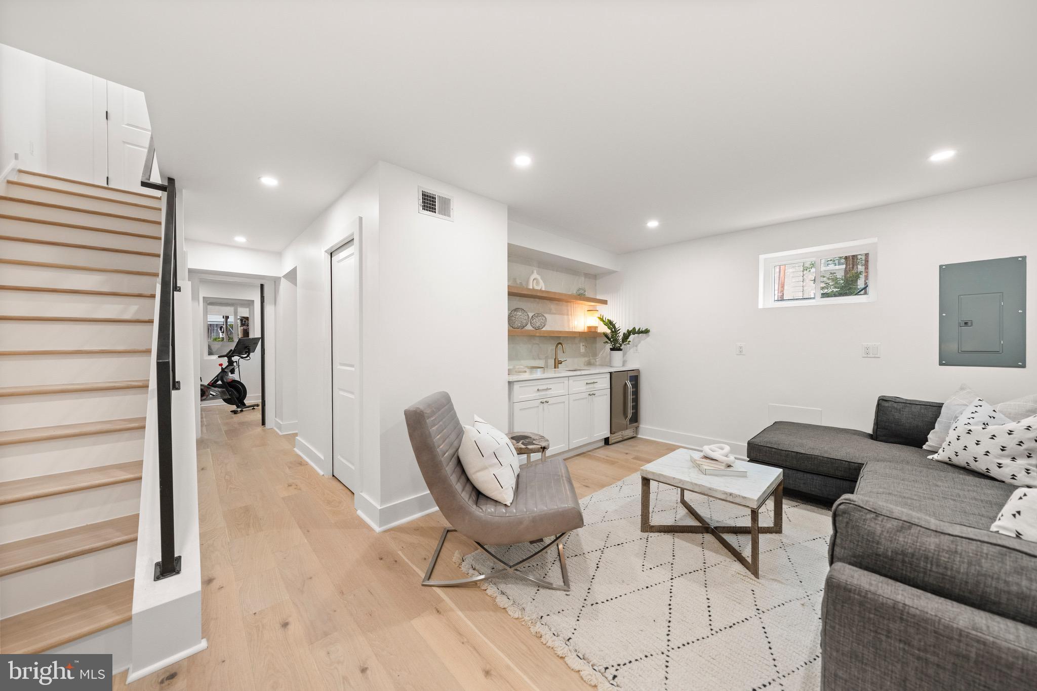 401 DECATUR STREET NW