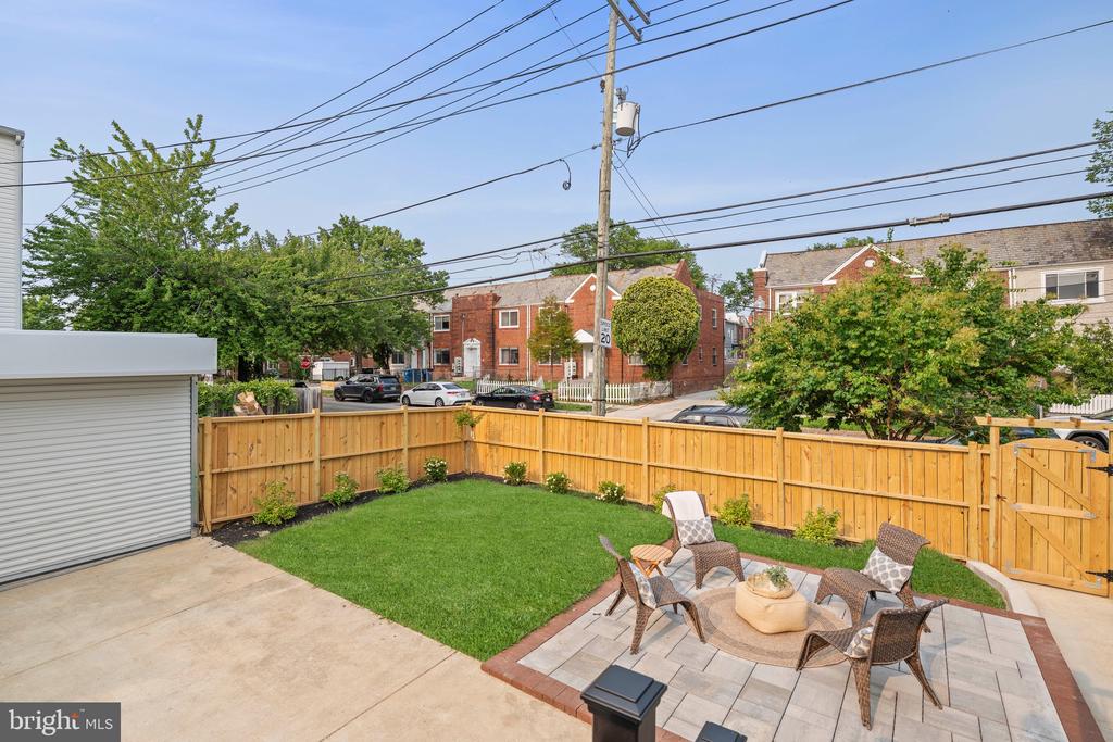 401 DECATUR STREET NW