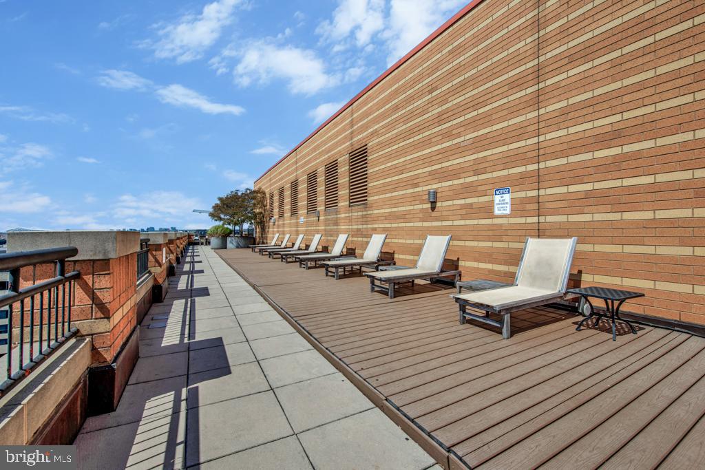 400 MASSACHUSETTS AVENUE NW 1322