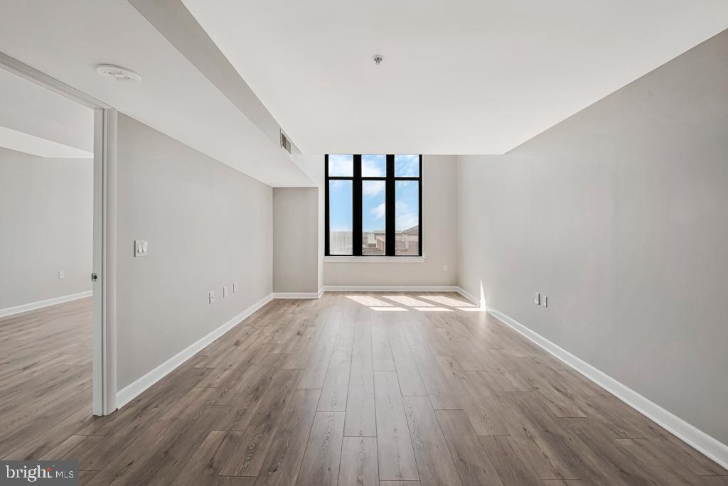 400 MASSACHUSETTS AVENUE NW 1322