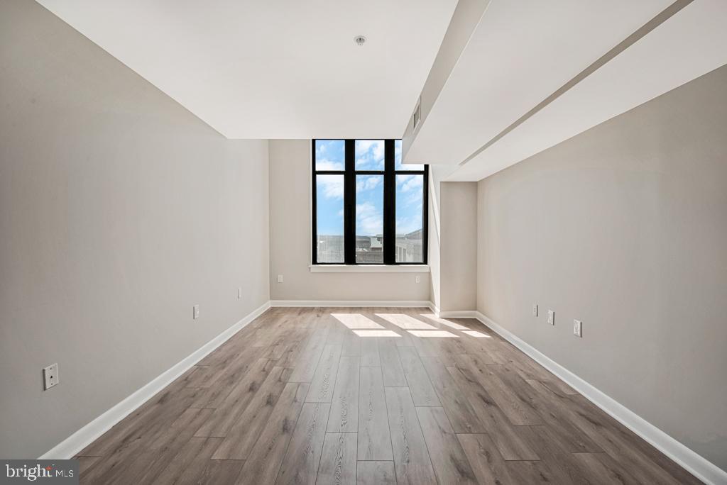 400 MASSACHUSETTS AVENUE NW 1322