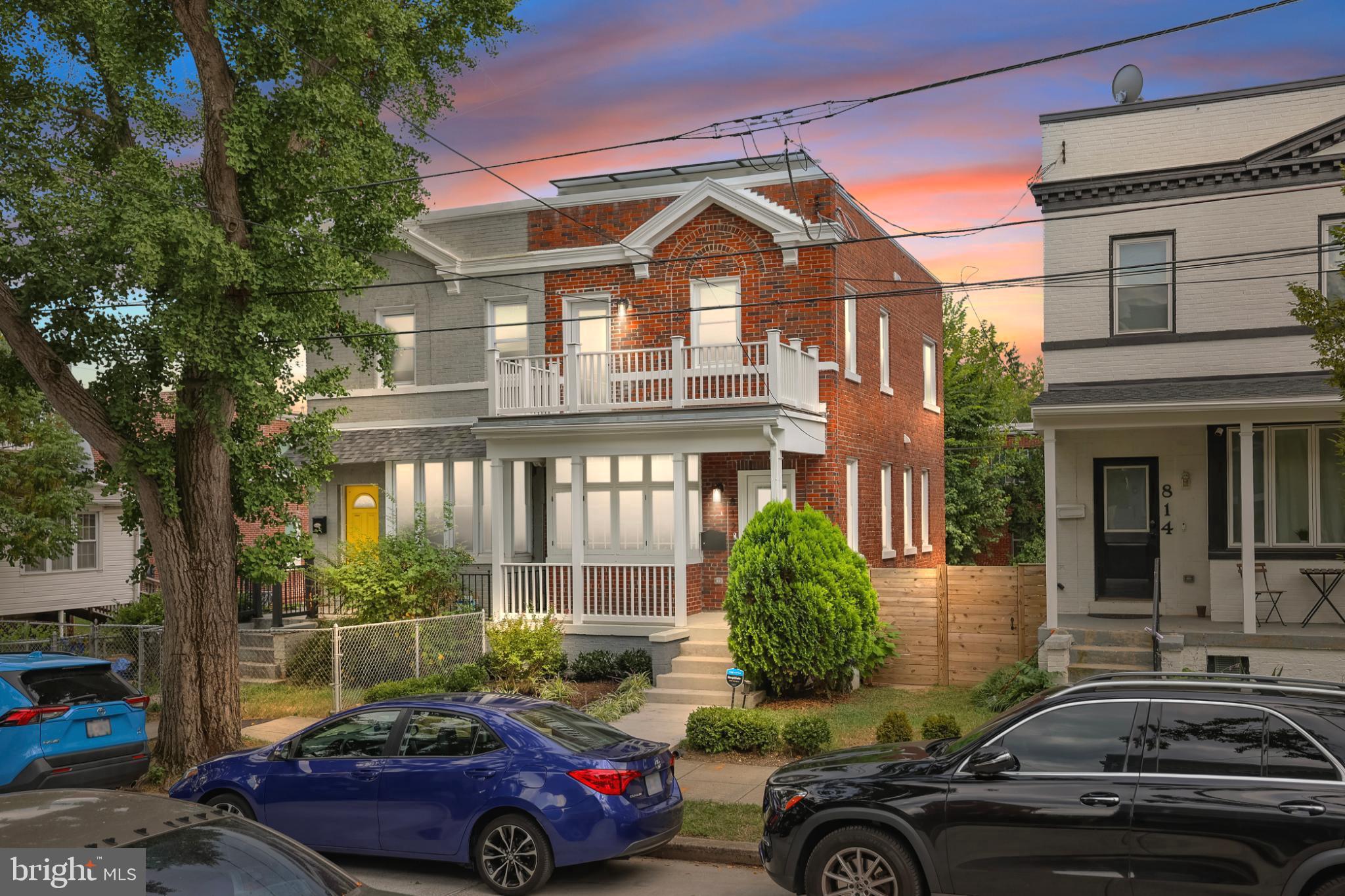 812 TEWKESBURY PLACE NW