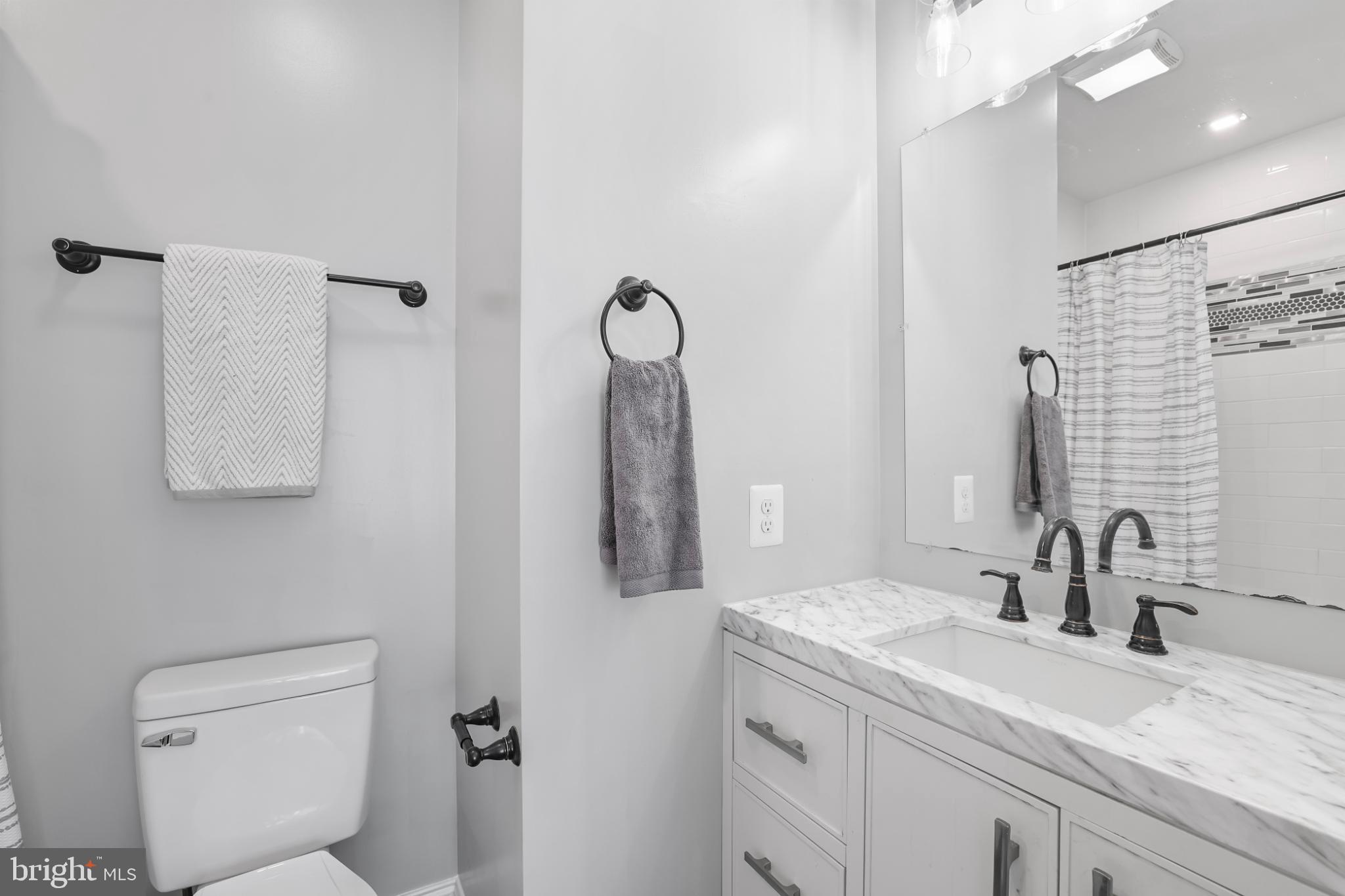 812 TEWKESBURY PLACE NW