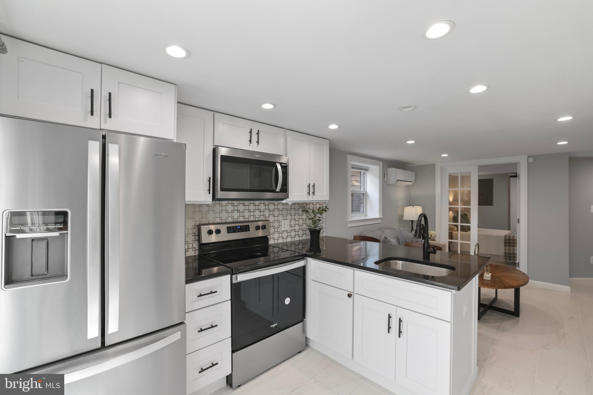 812 TEWKESBURY PLACE NW