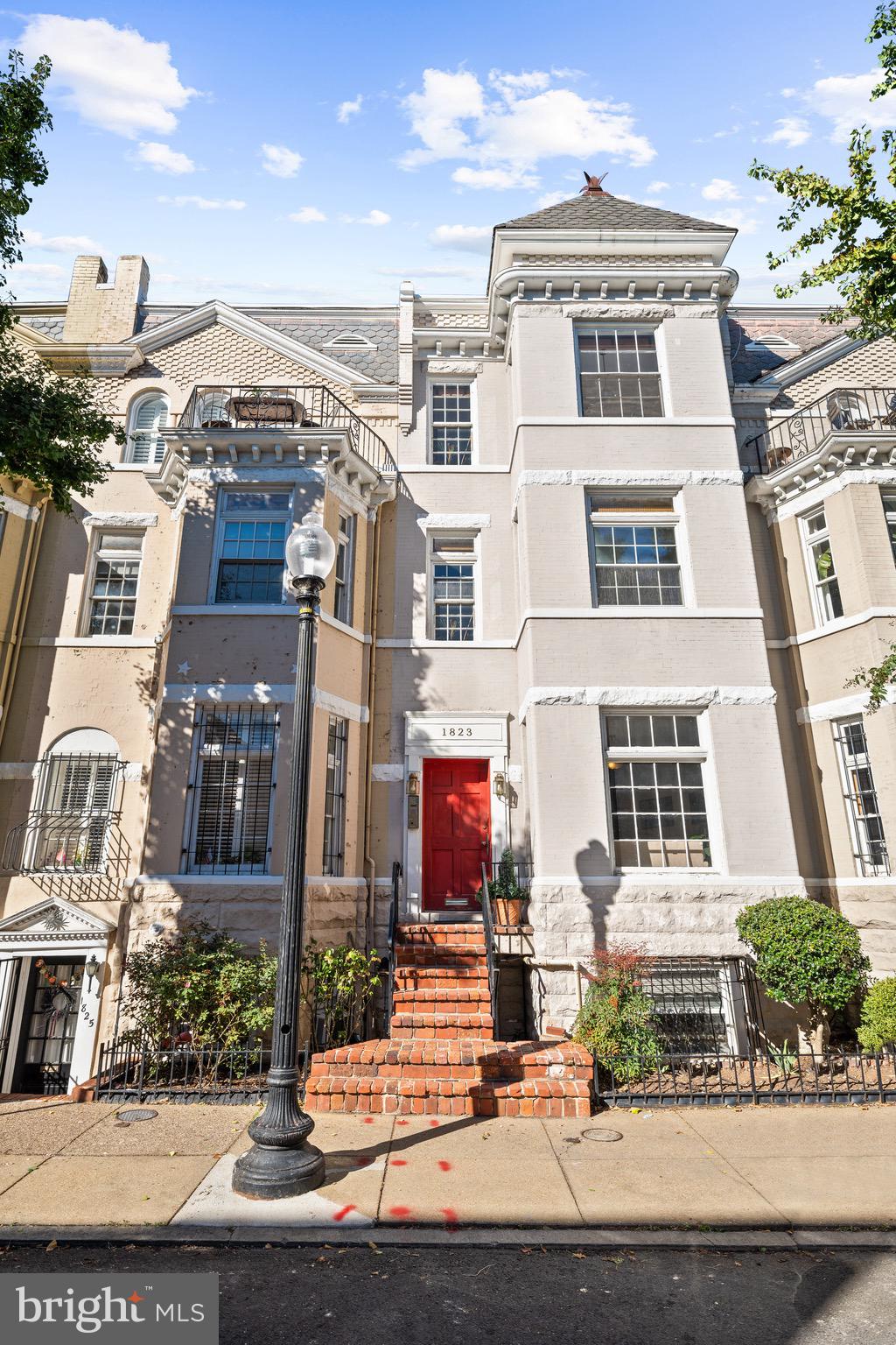 1823 RIGGS PLACE NW 2