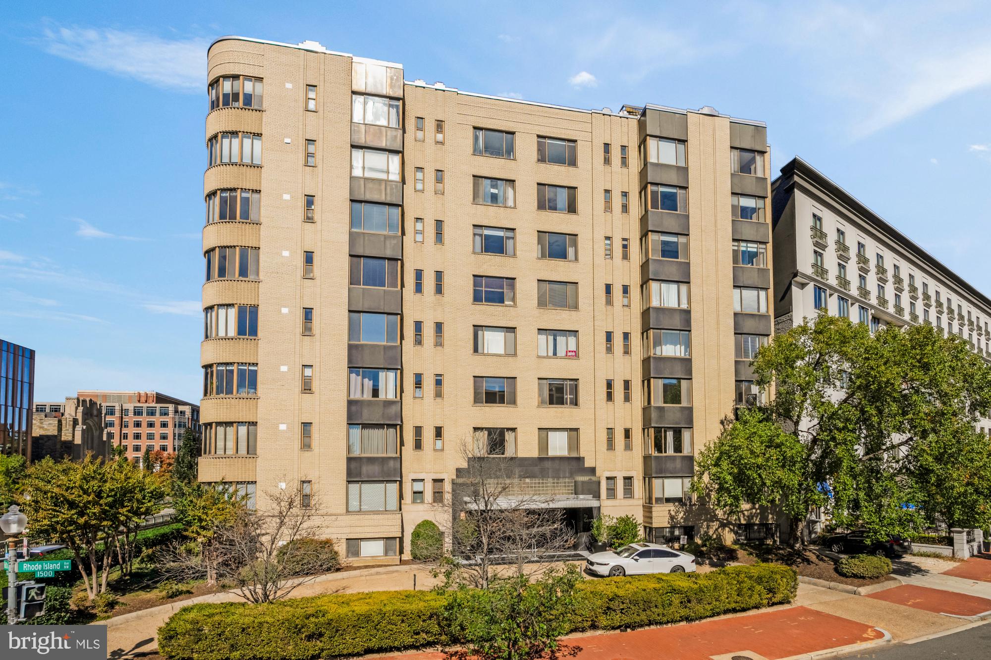 1 SCOTT CIRCLE NW 719