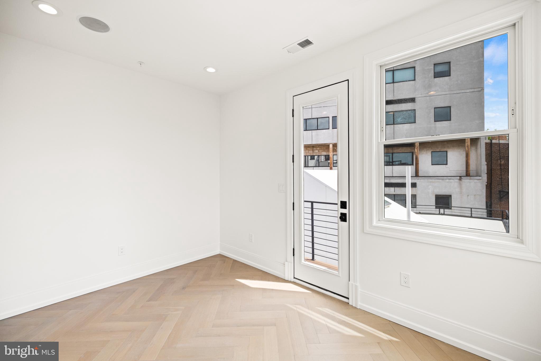 1709 21ST STREET NW 42