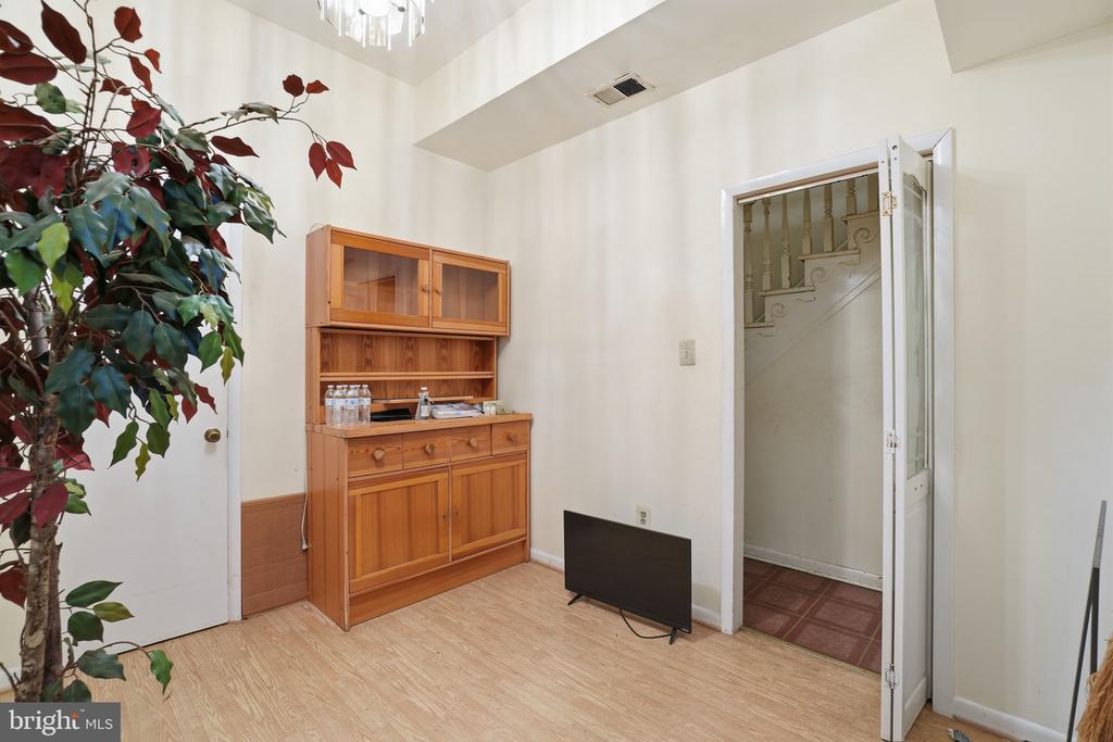 56 P STREET NW