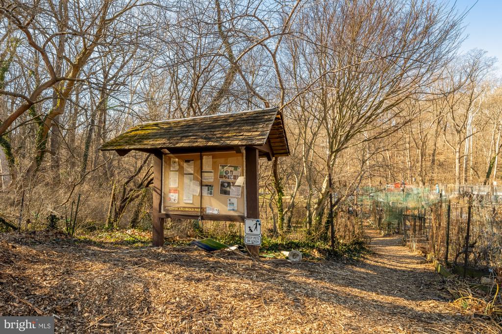 4000 TUNLAW ROAD NW 1030