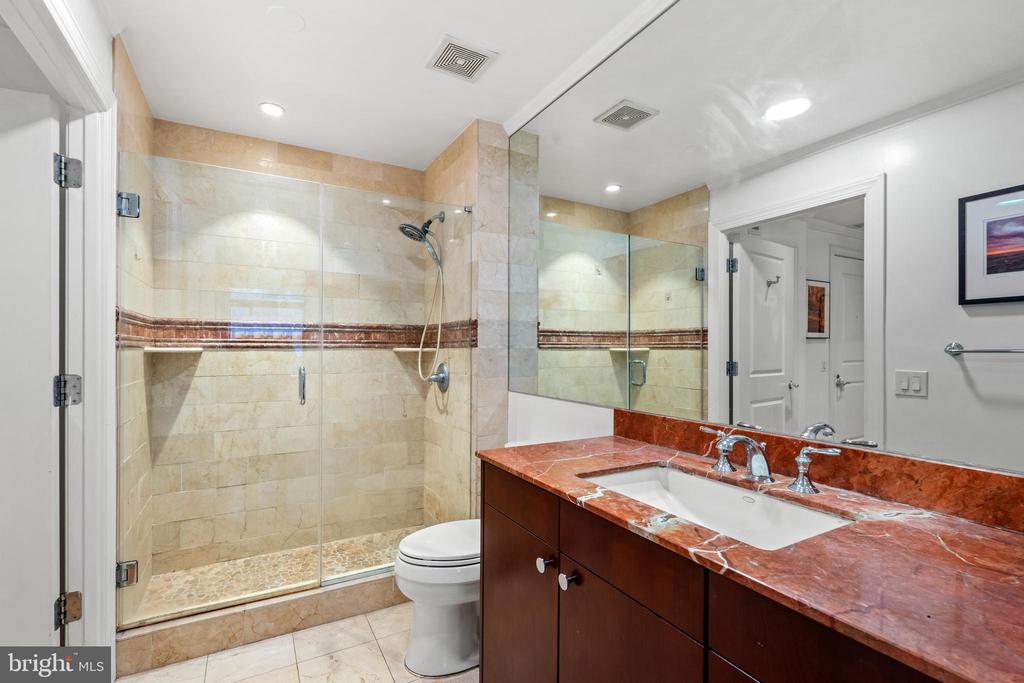2425 L STREET NW 509