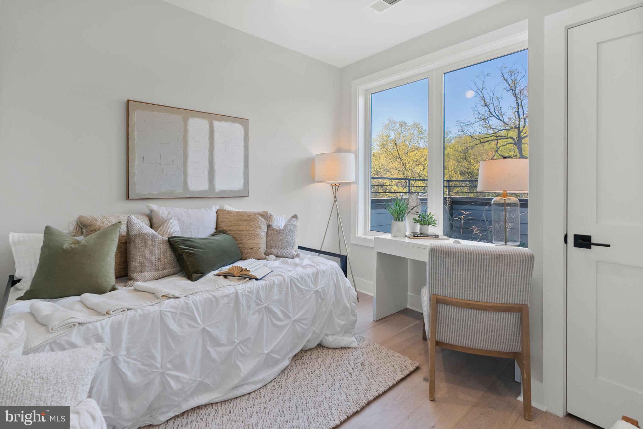 2019 M STREET NE PH9