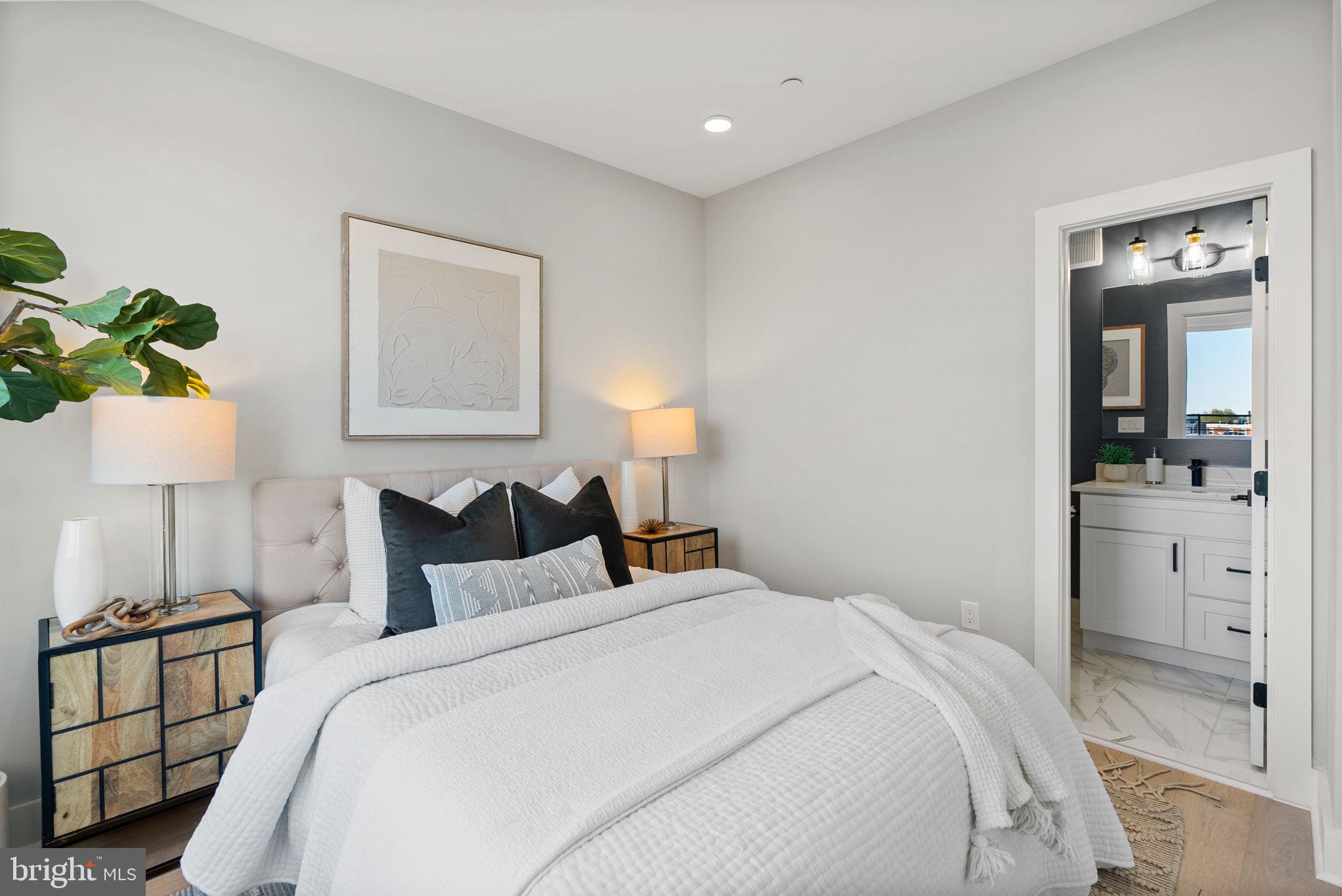 2019 M STREET NE PH9