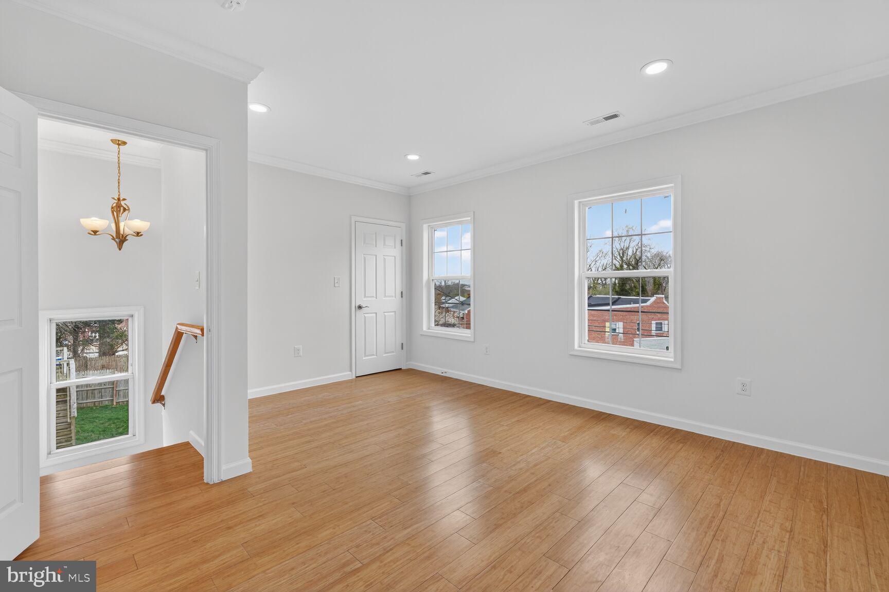 1242 ANACOSTIA ROAD SE