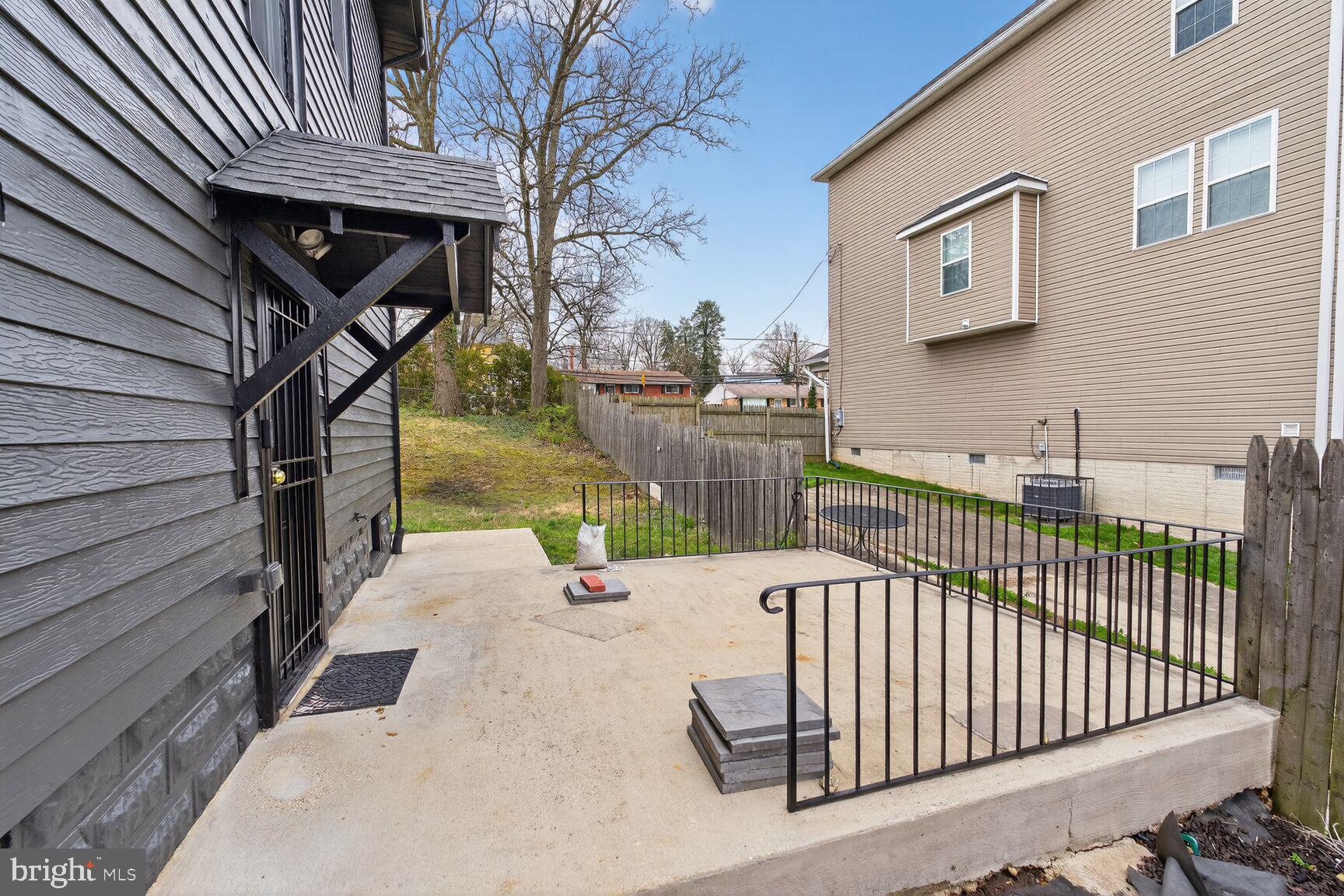 1242 ANACOSTIA ROAD SE