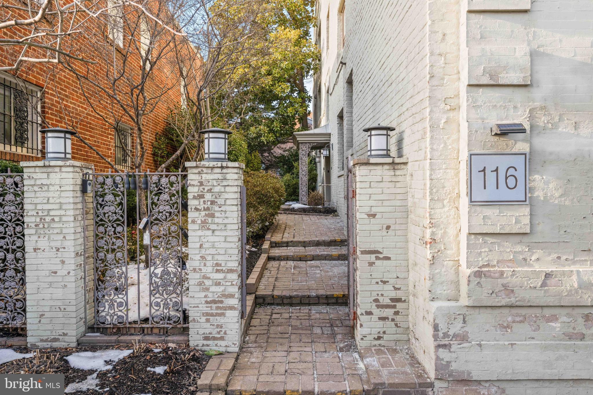 116 NORTH CAROLINA AVENUE SE 102