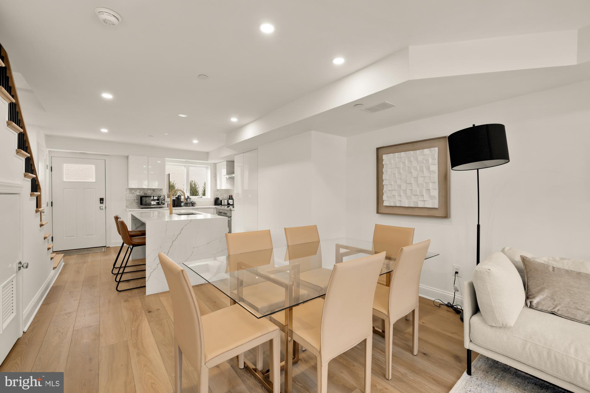 1202 POTOMAC STREET NW T6