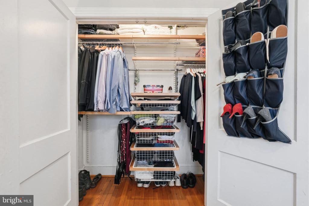 18 9TH STREET NE 307
