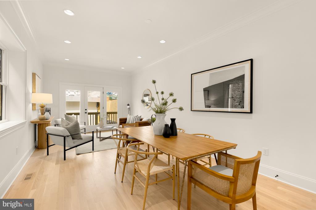 25 T STREET NW