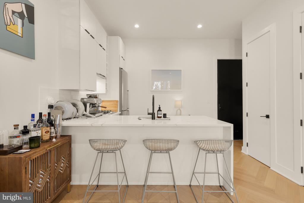 1225 11TH STREET NW 6