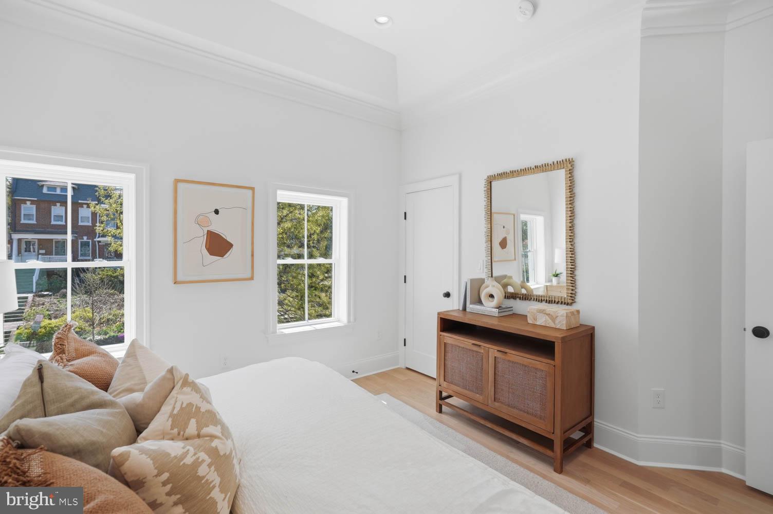 1413 TAYLOR STREET NW