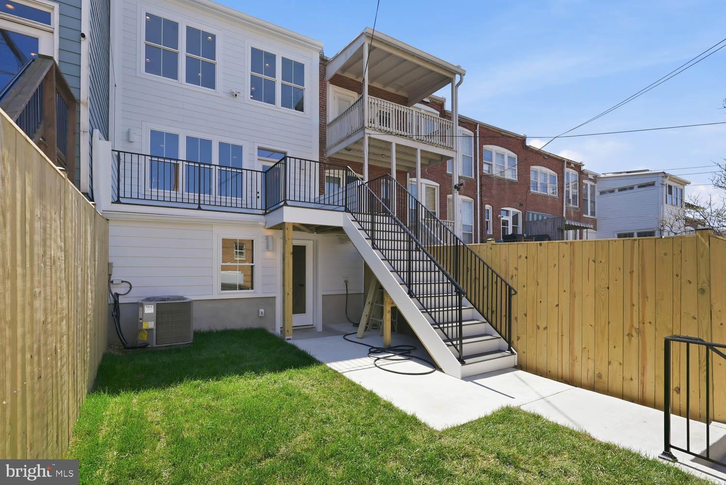 1413 TAYLOR STREET NW