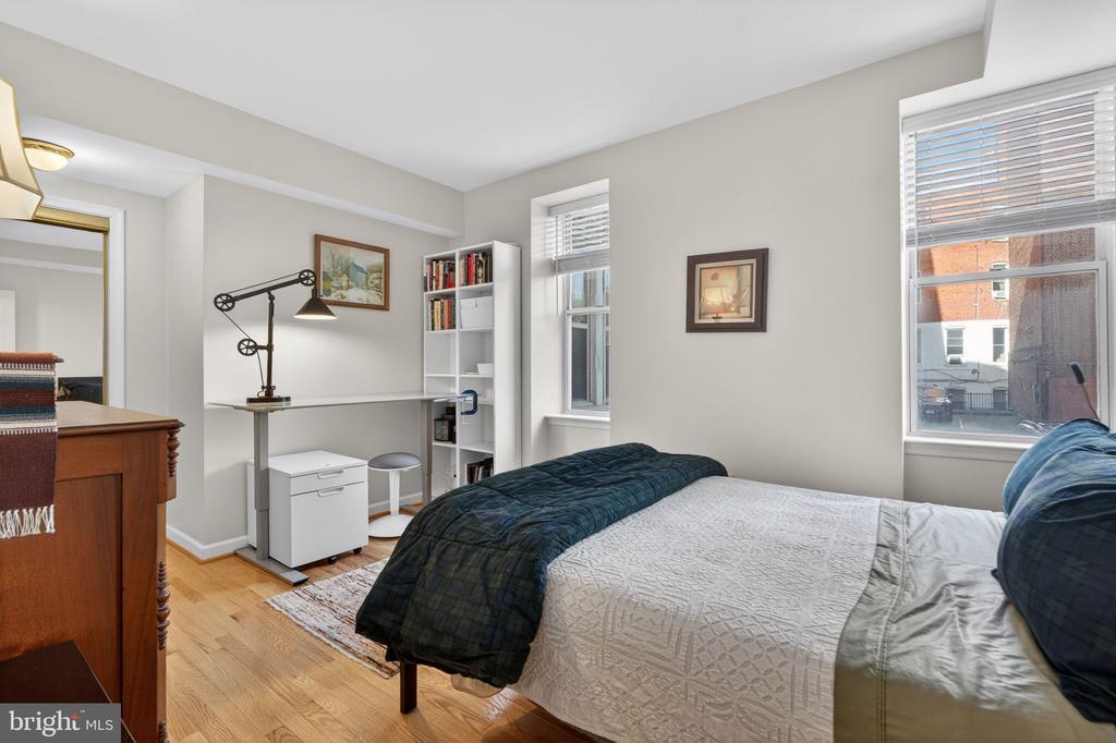 1619 R STREET NW 101