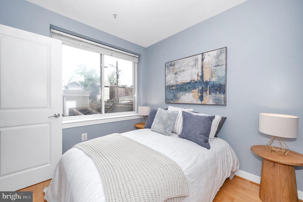 420 16TH STREET SE 106