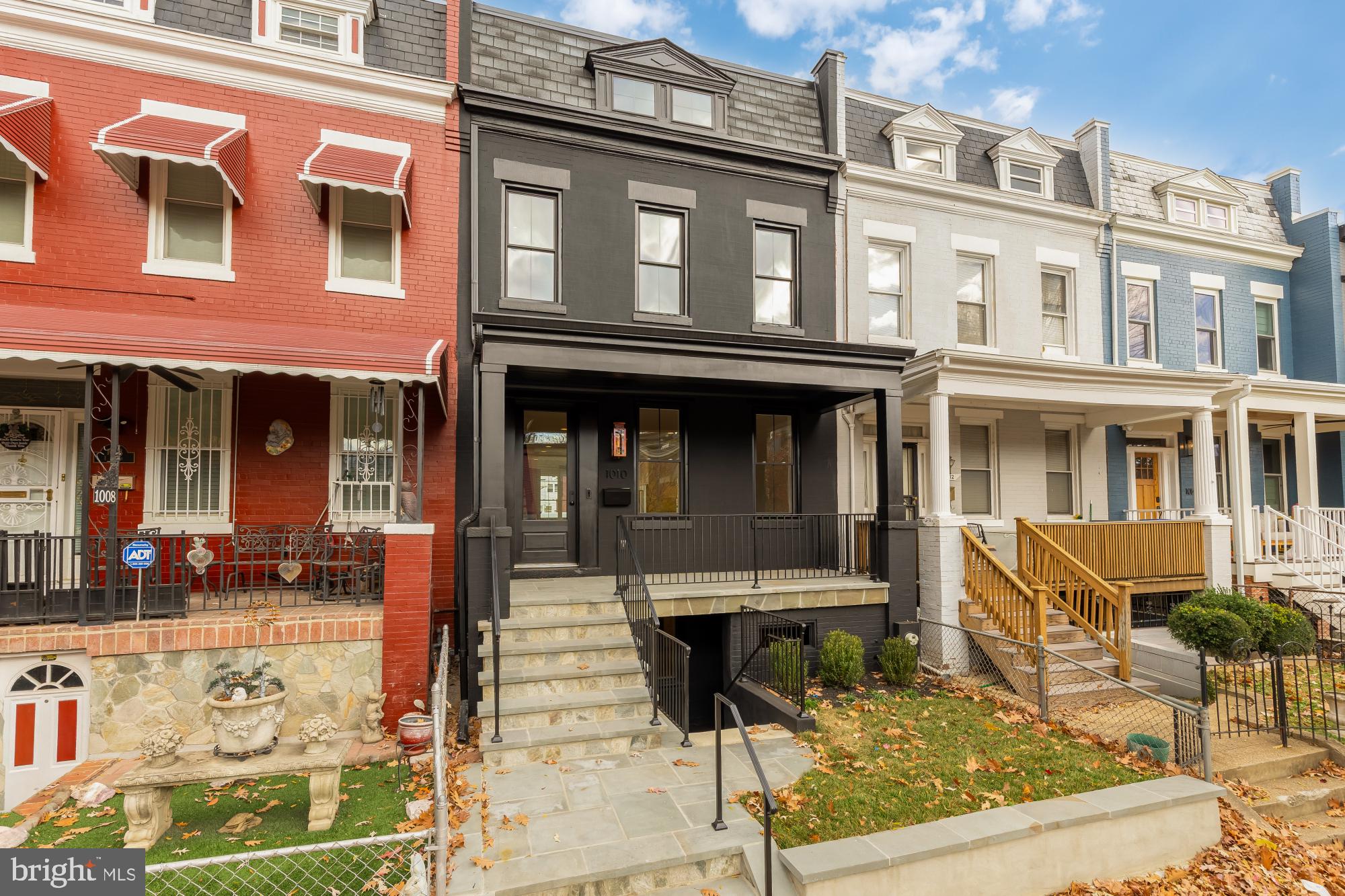 1010 I STREET NE