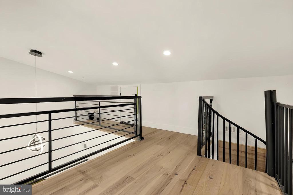 1341 TAYLOR STREET NW