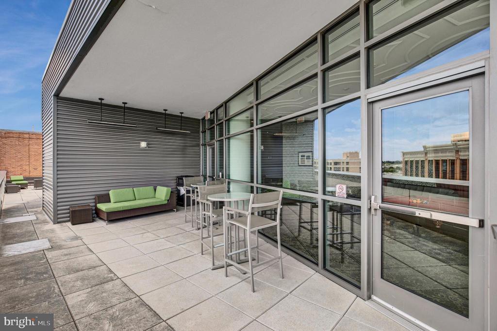 460 NEW YORK AVENUE NW Unit: 607