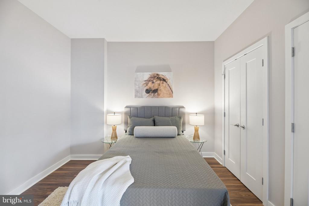 460 NEW YORK AVENUE NW Unit: 607