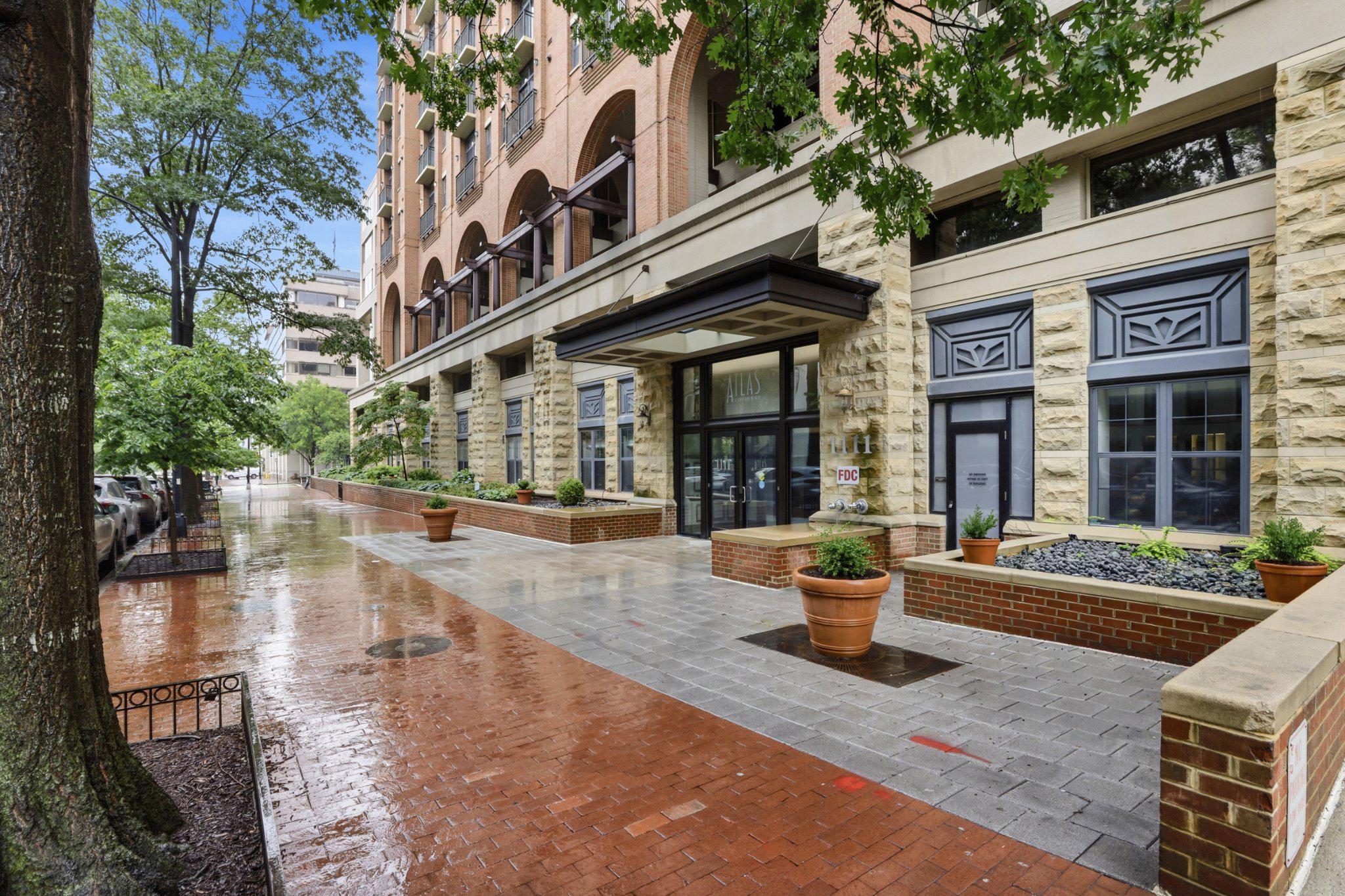 1111 25TH STREET NW 906