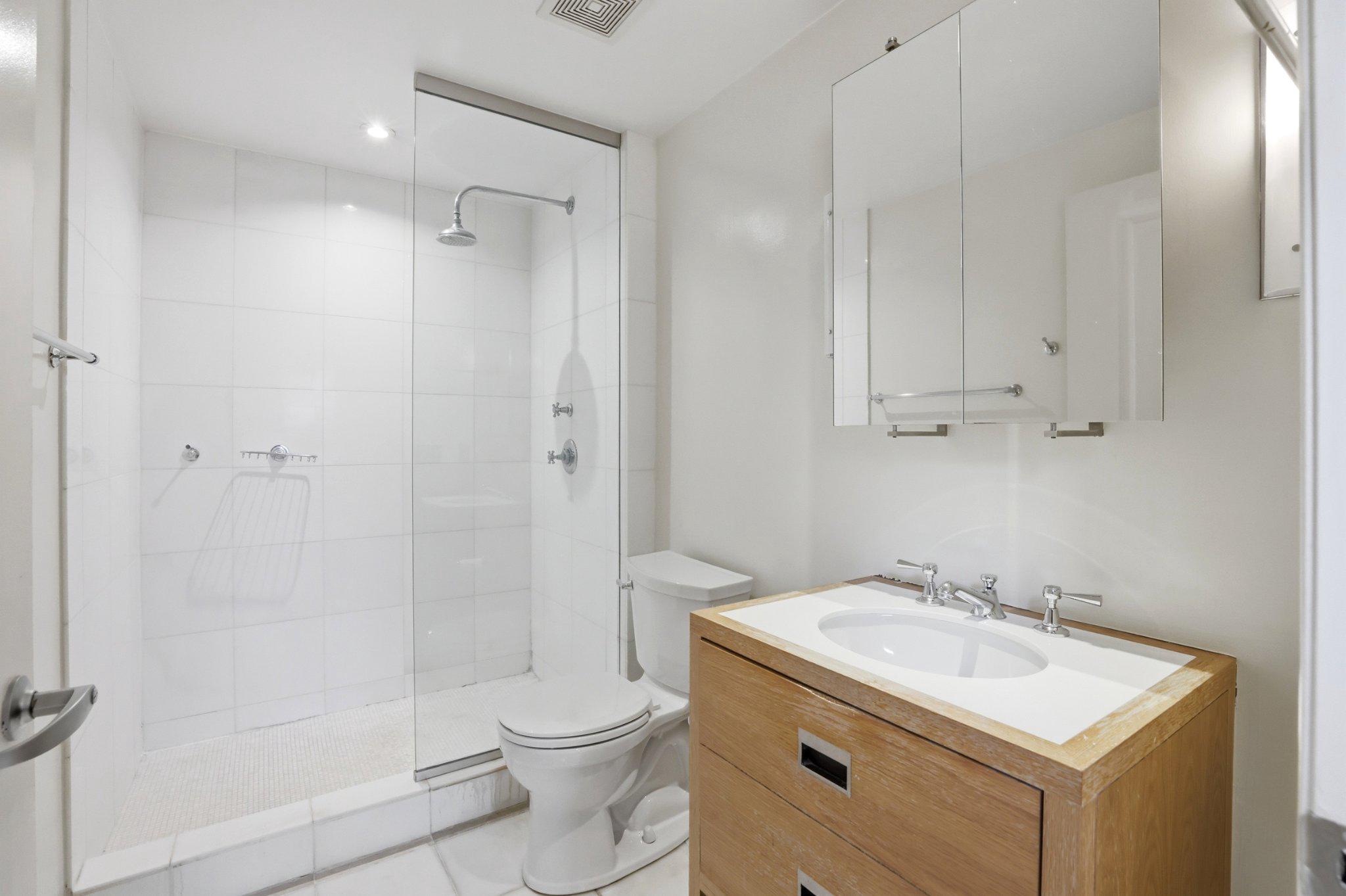 1111 25TH STREET NW 906