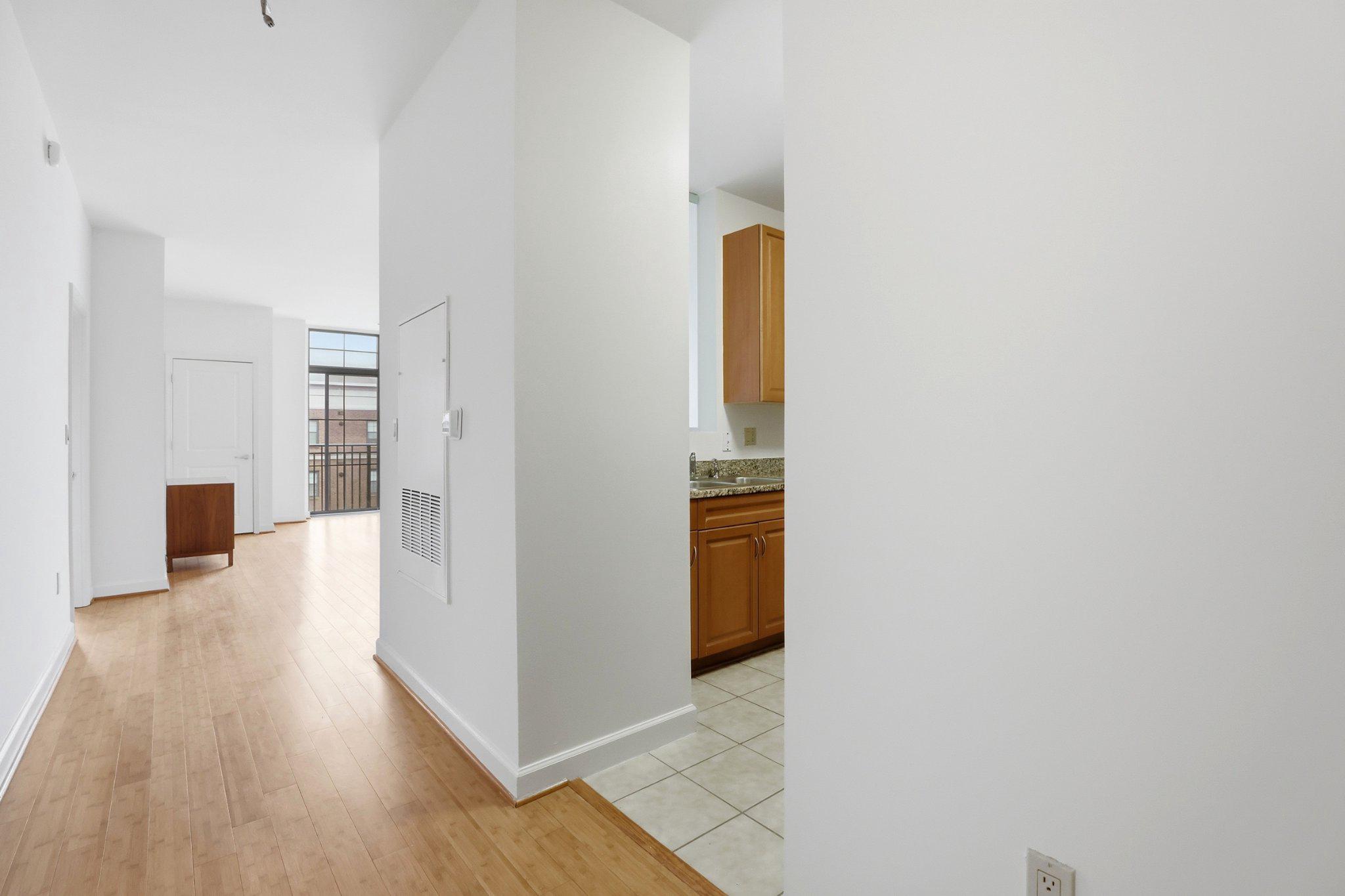 1111 25TH STREET NW 906