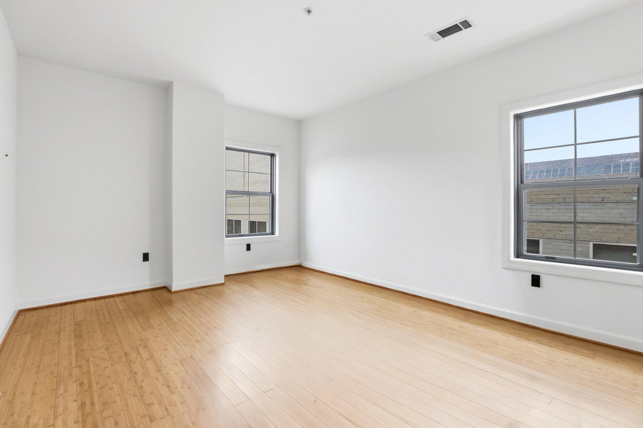 1111 25TH STREET NW 906