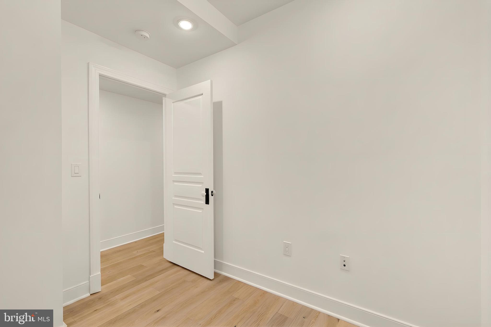 1737 11TH STREET NW 102