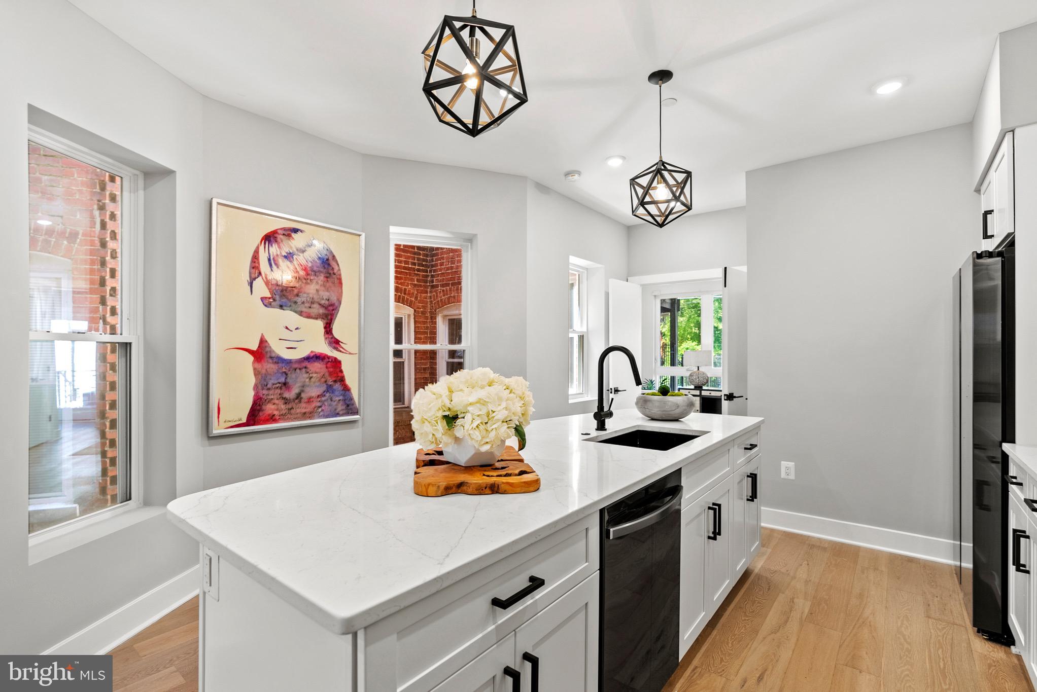 26 TODD PLACE NE 1