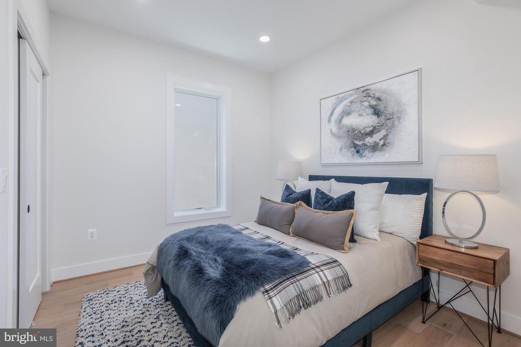 4347 HARRISON STREET NW Unit: 5