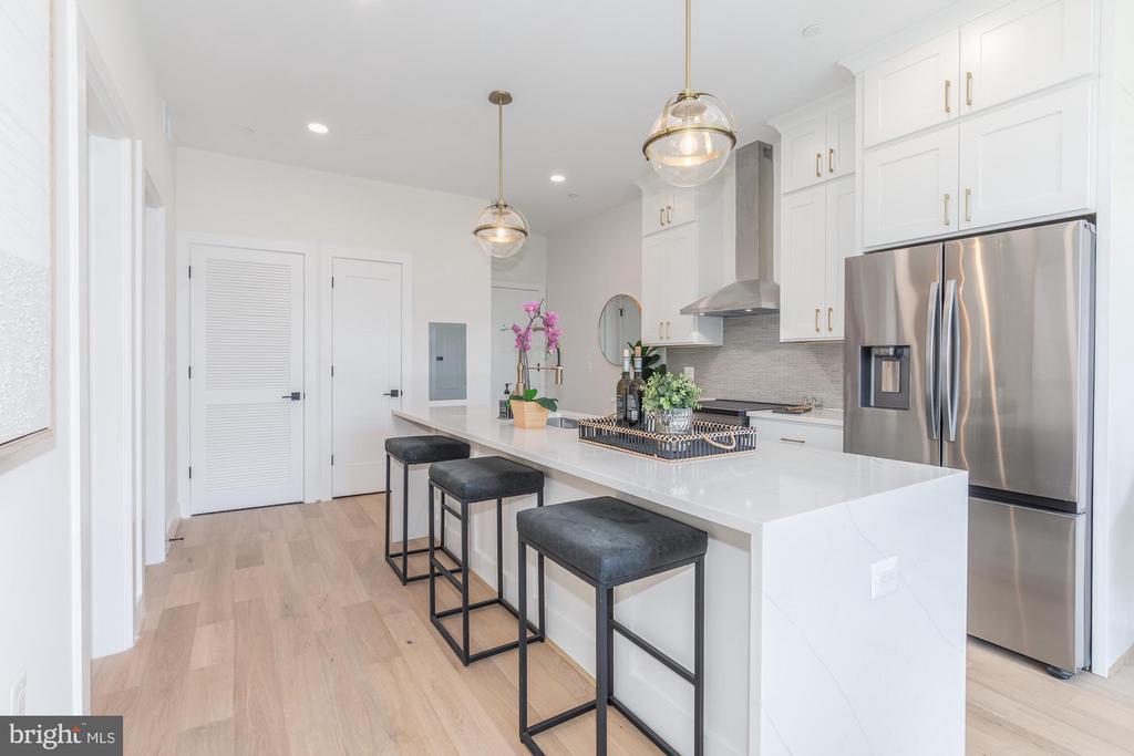 4347 HARRISON STREET NW Unit: 5