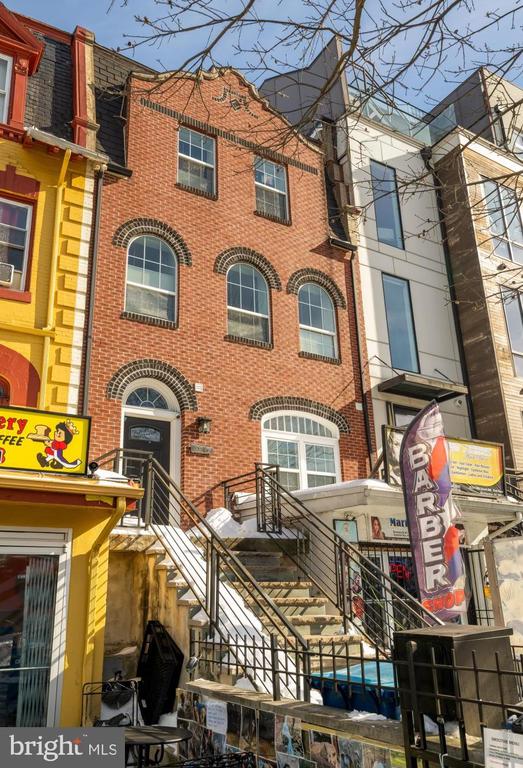 3529 14TH STREET NW Unit: 1